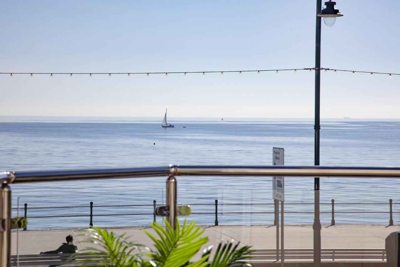 Atlantic View, Penzance Apartment Exterior photo